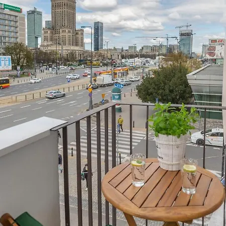 Glam Center Βαρσοβία